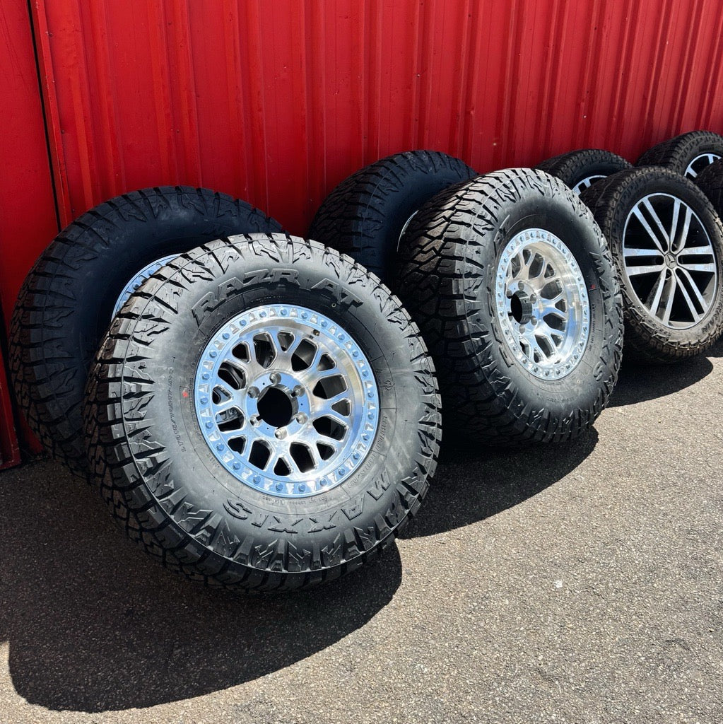 Forged Alloy Titan 17x.8.5 Wheel - Machined 6x114.3