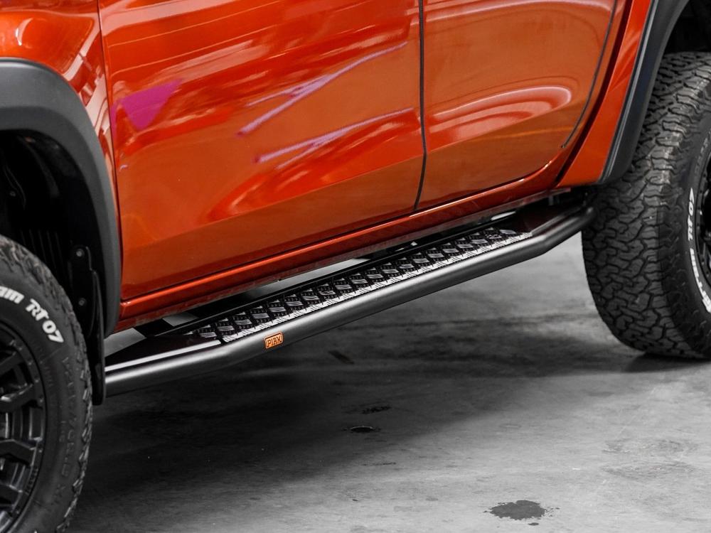 PIAK Side Step (Rockrunner, Black) for Mitsubishi Triton MR (11/2018 to 12/2023)