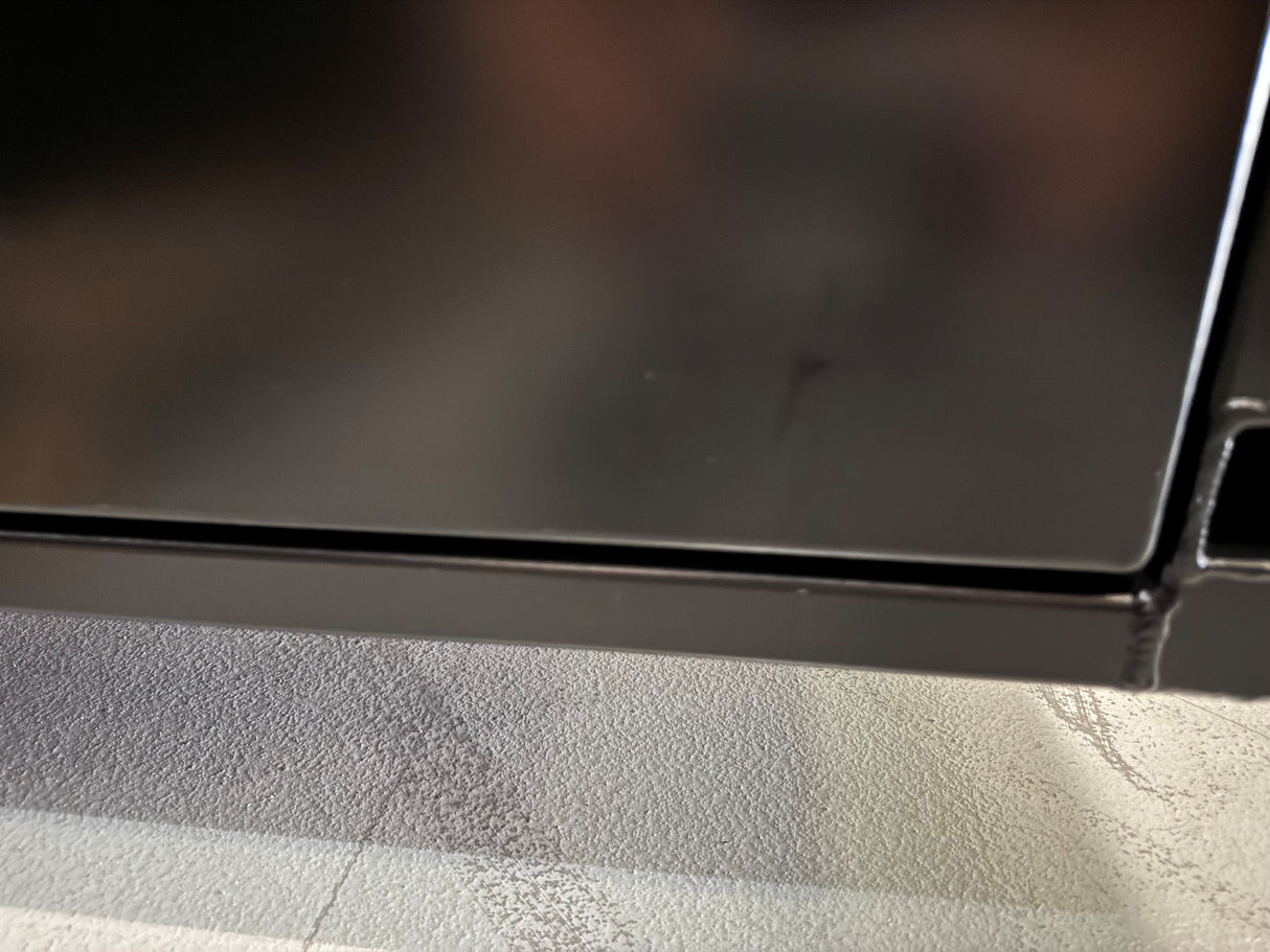 Scratch & Dent 1400mm Aluminium Canopy - Matte Black