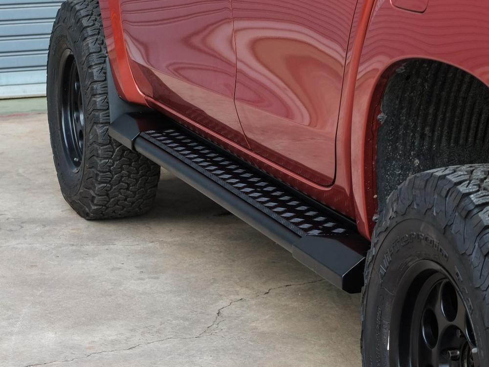 PIAK Side Step (Roadrunner, Black) for Mitsubishi Triton MR (11/2018 to 12/2023)