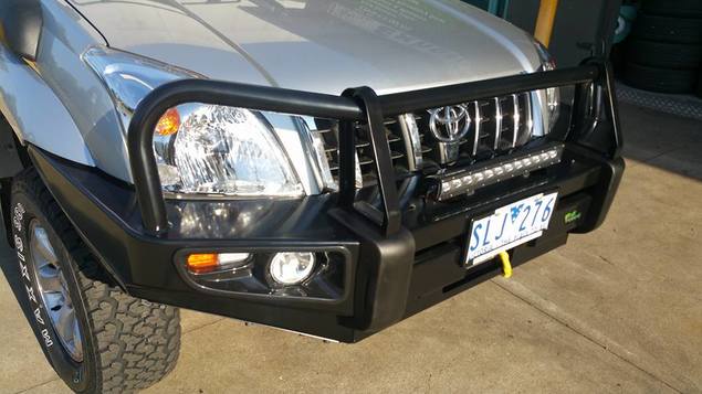 Deluxe Commercial Bull Bar to suit Toyota Prado 120 series