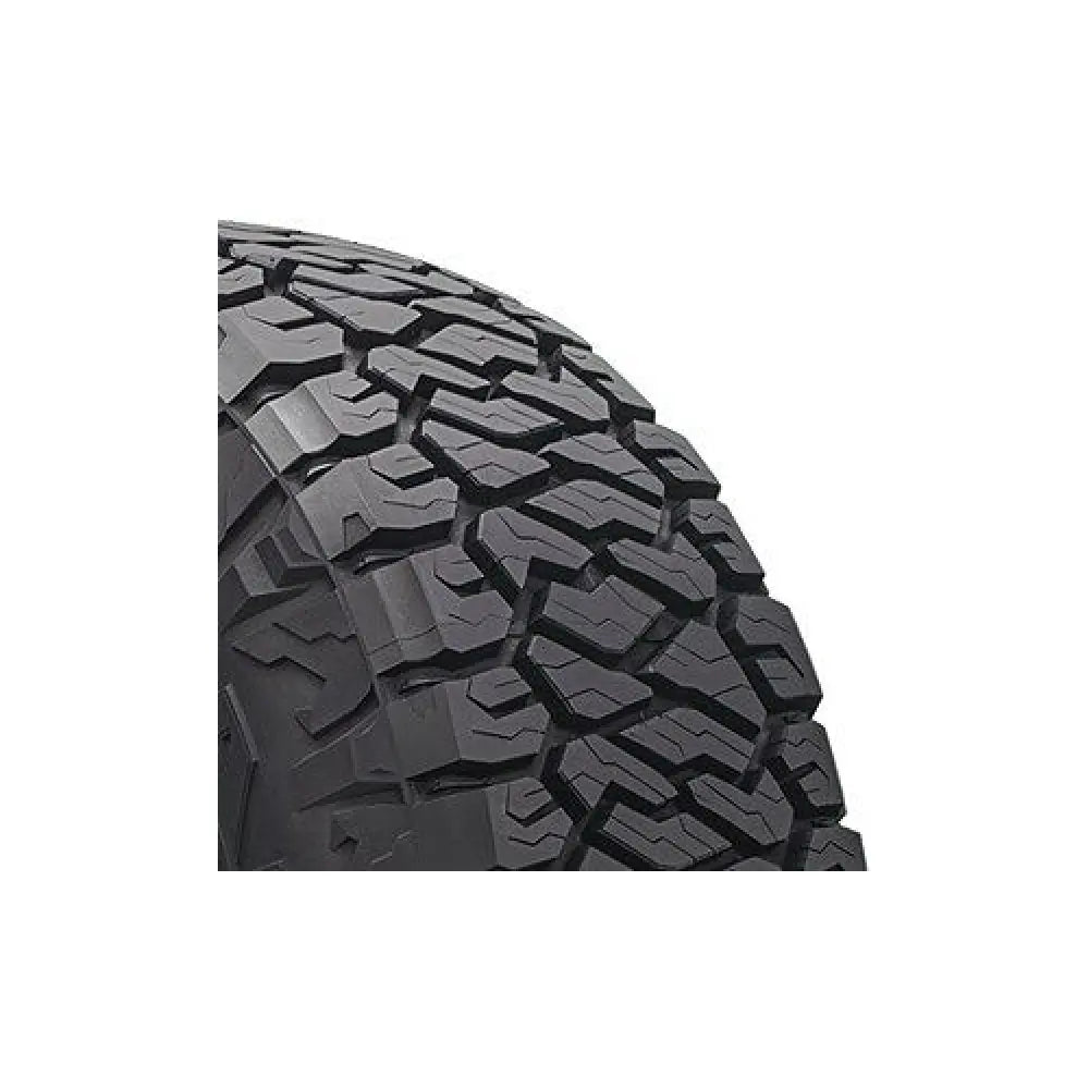 Maxxis RAZR AT811 LT275/65R17 121/118R 10PR