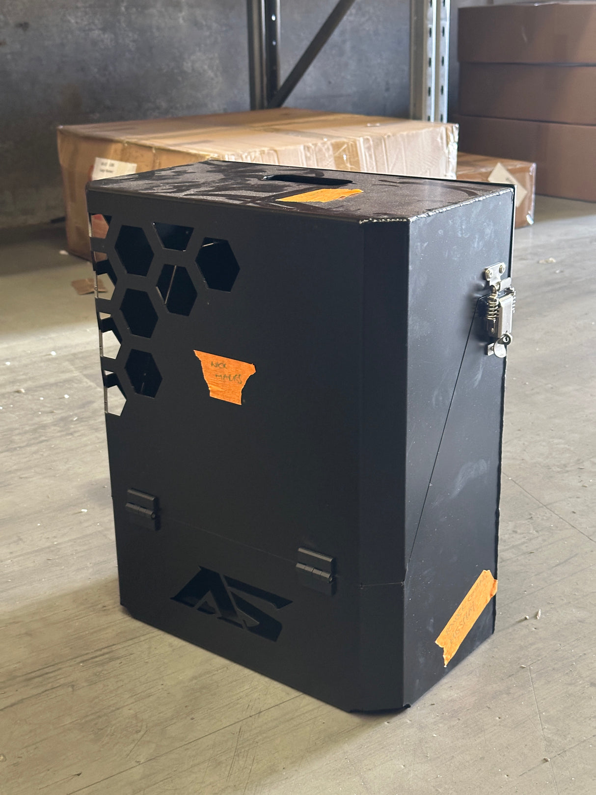 Clearance - Lockable Jerry Can Holder - Matte Black SNDB-026