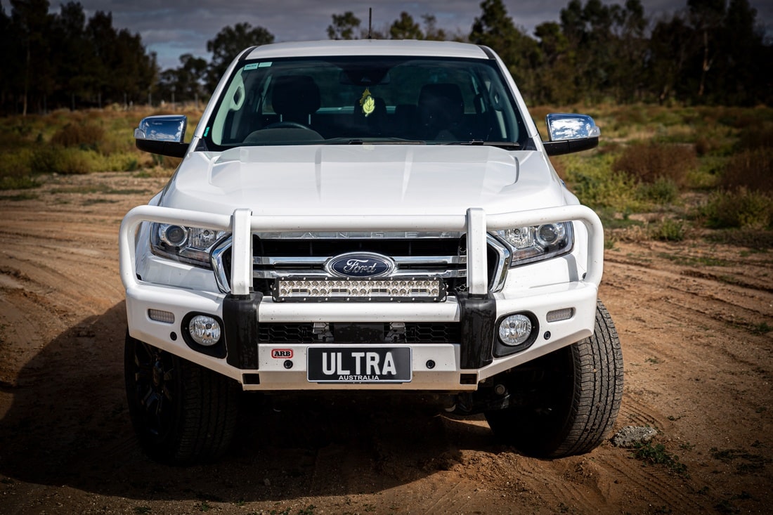 Nitro Maxx 24" LED Light Bar - Black Rim