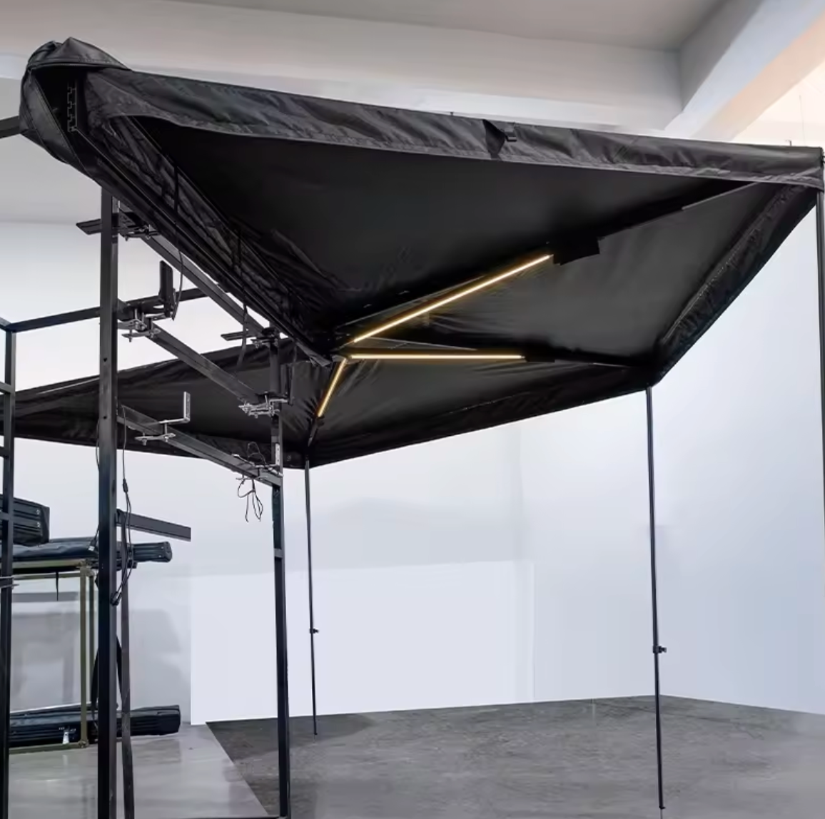 AS Awning – Shadow Master 270 - Passenger - D-Hole