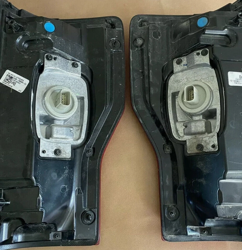 UT Blindspot/Crosstraffic/Tailight Replacement Harness (WH411)