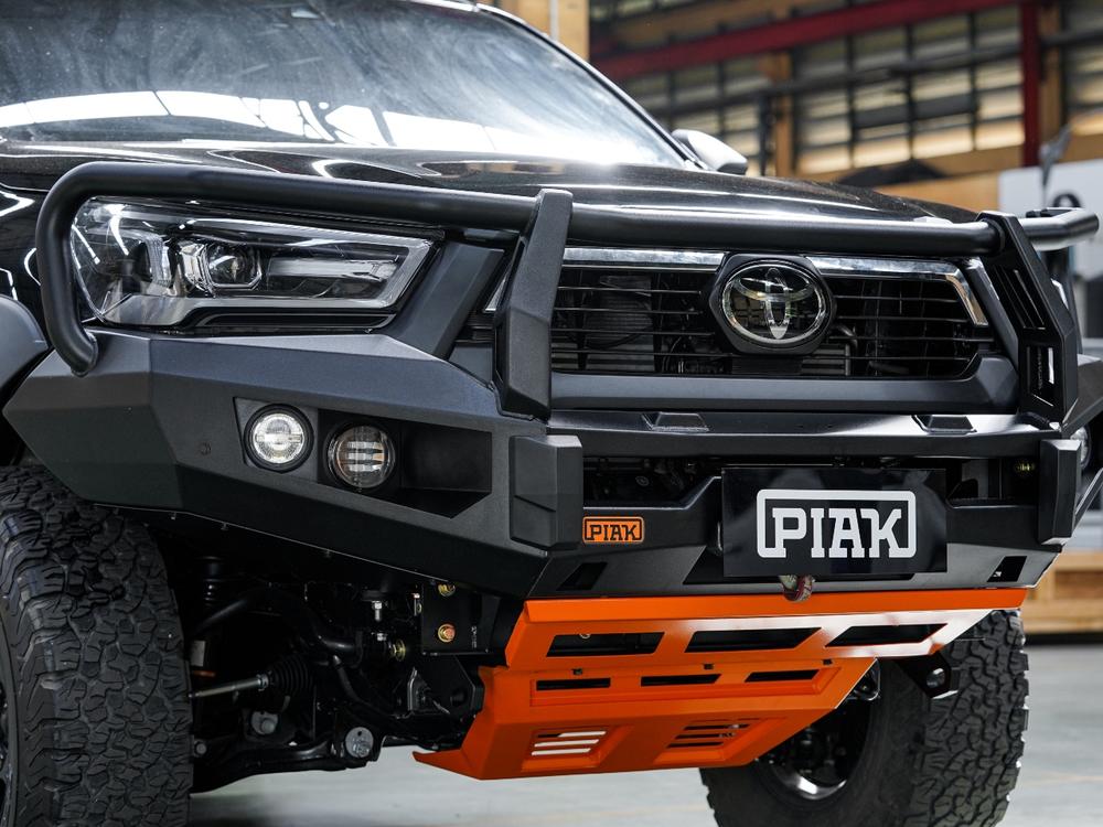 PIAK Elite Loop Bar for Toyota Hilux (5/2020 to 7/2024)