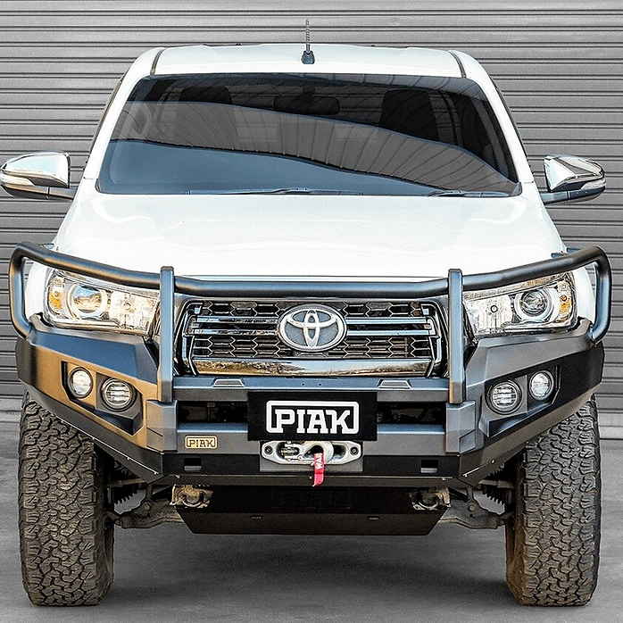 PIAK Elite 3 Loop Winch Bar - Toyota Hilux (2018 - 2020)