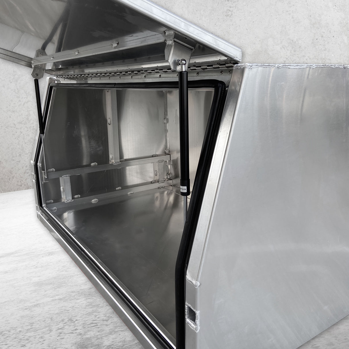 1650mm Aluminium Canopy - Alloy