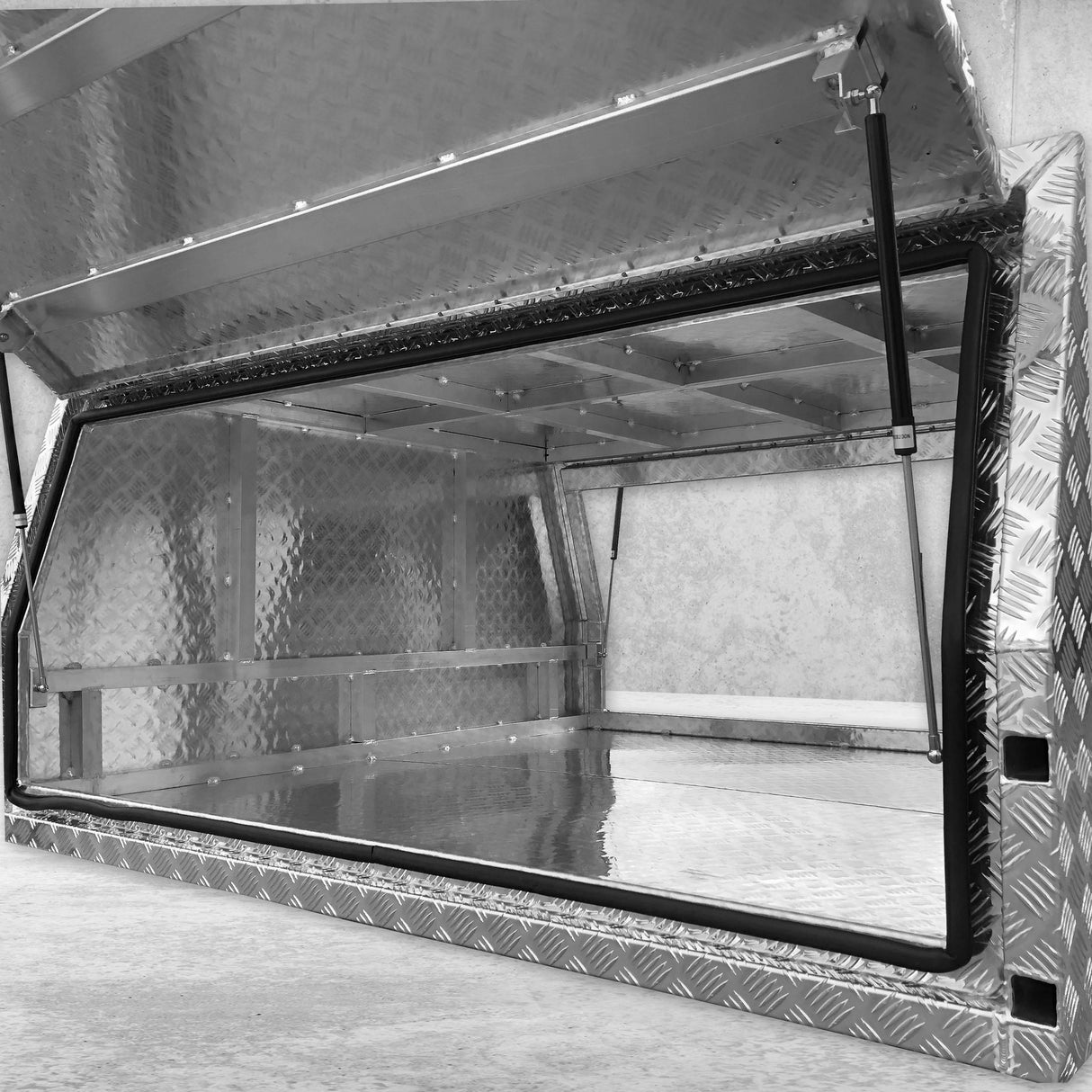 1650mm Aluminium Canopy - C/Plate